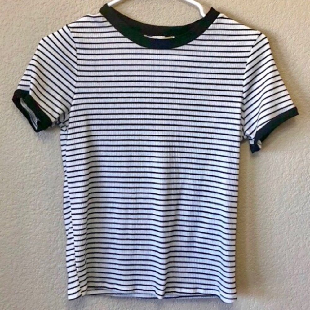 Gaze Black & White Striped Crop Top